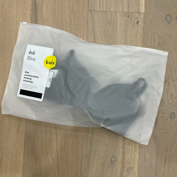 NWT - Knix lace wingwoman contour bra - Picture 3 of 5